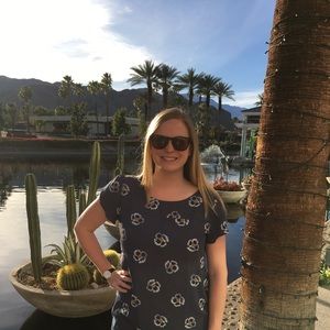 Meet your Posher, Stephanie